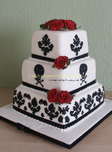 2 Tier Silver Black and White Wedding Cake, Norfolk and Suffolk Cakes, Annes Cakes For All Occasions